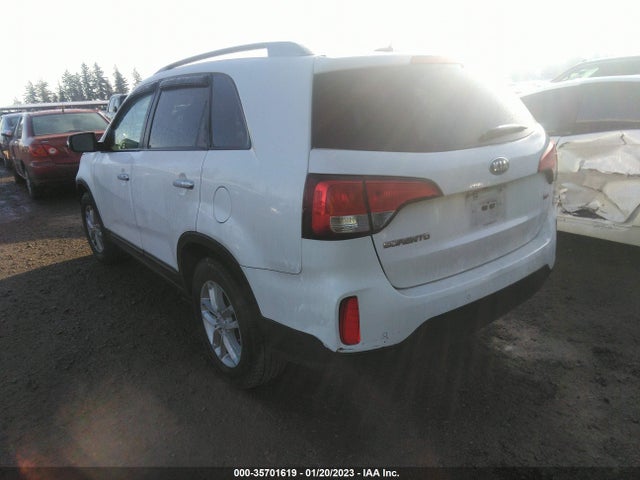 KIA SORENTO LX 2014 5XYKT4A61EG527461 Image 4