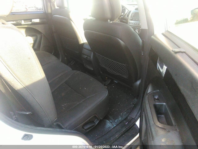 KIA SORENTO LX 2014 5XYKT4A61EG527461 Image 9