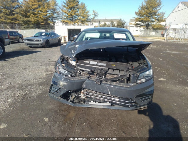 1VWDT7A36HC038401 Volkswagen Passat R-line W/comfort Pkg