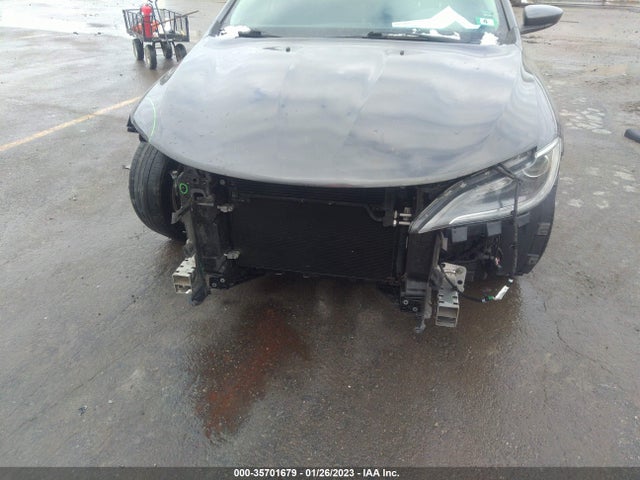1C3CCCFB3GN182258 Chrysler 200 Touring