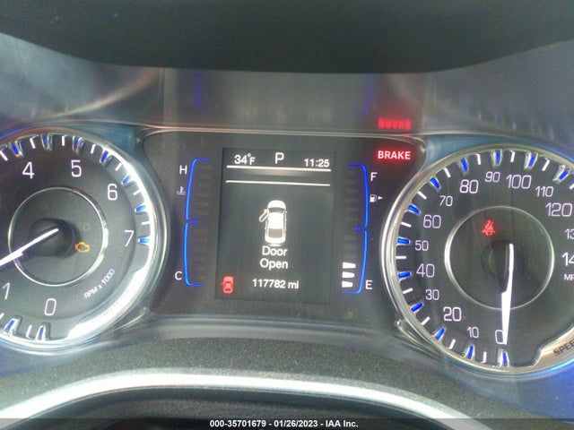 1C3CCCFB3GN182258 Chrysler 200 Touring