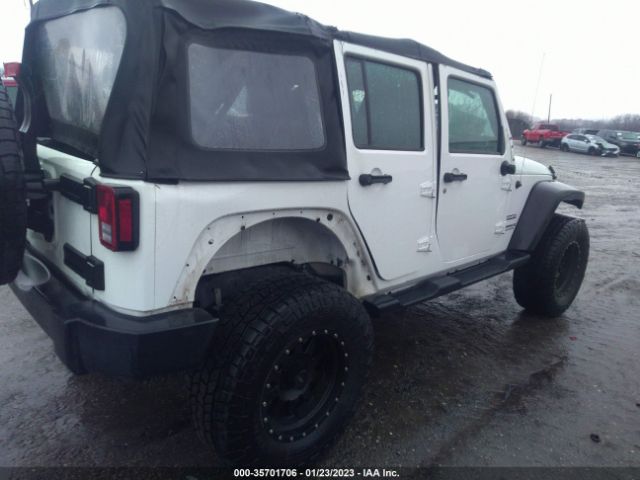 1C4BJWDG1HL503854 Jeep Wrangler Unlimited Sport