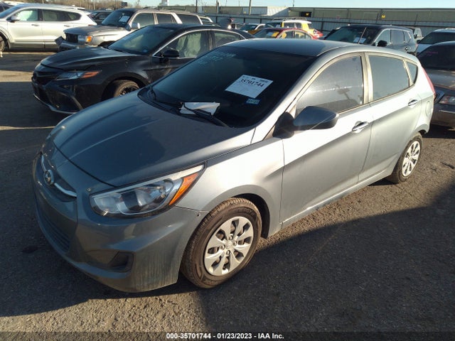 Hyundai ACCENT SE 2017 KMHCT5AE7HU354108 Image 2