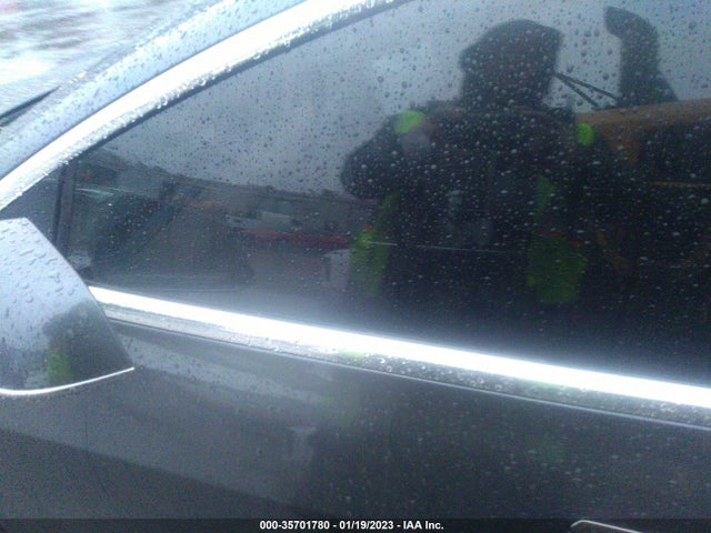 Tesla Model 3 Long Range 2018 5YJ3E1EB6JF068854 Image 7