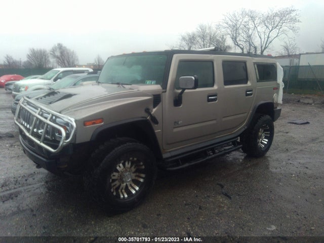Hummer H2 2003 5GRGN23U33H136220 Image 2