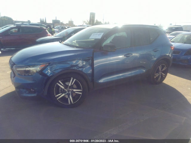 2020 Volvo XC40, VIN: YV4162UM7L2336021