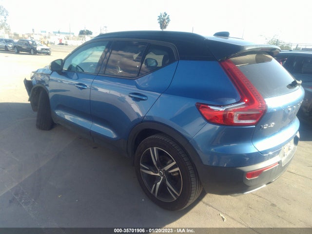 2020 Volvo XC40, VIN: YV4162UM7L2336021