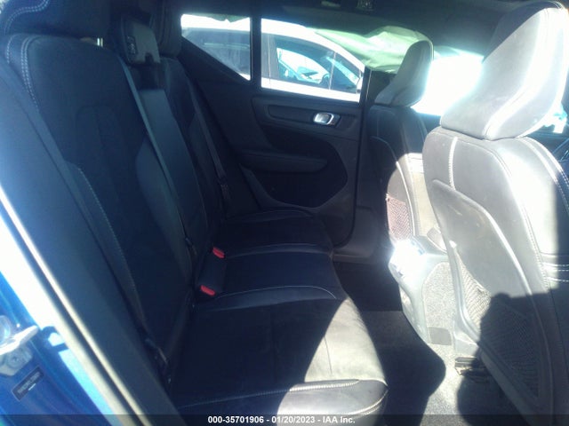 2020 Volvo XC40, VIN: YV4162UM7L2336021