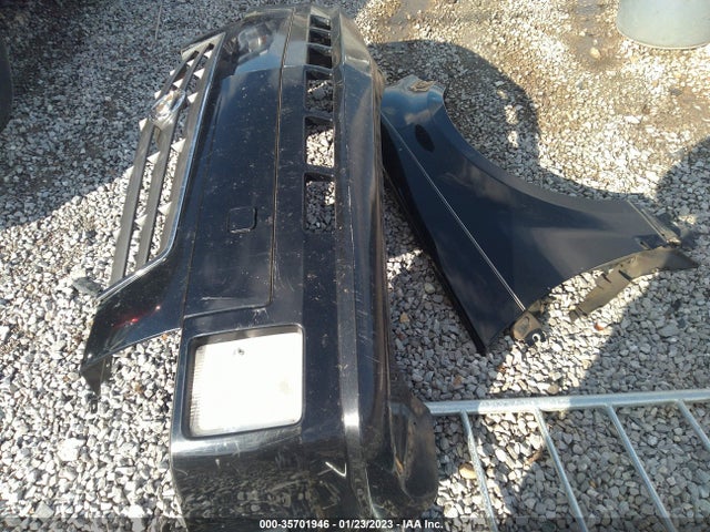 Cadillac SRX 2004 1GYEE637440172258 Image 4