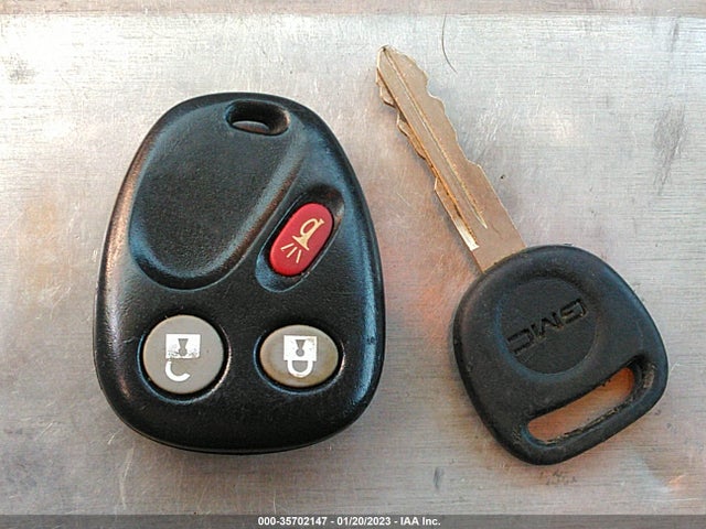 GMC YUKON SLE 2005 1GKEK13T35R110527 Image 3