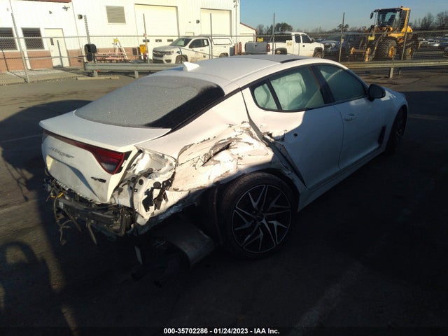 2022 Kia Stinger, VIN: KNAE35LD4N6109880