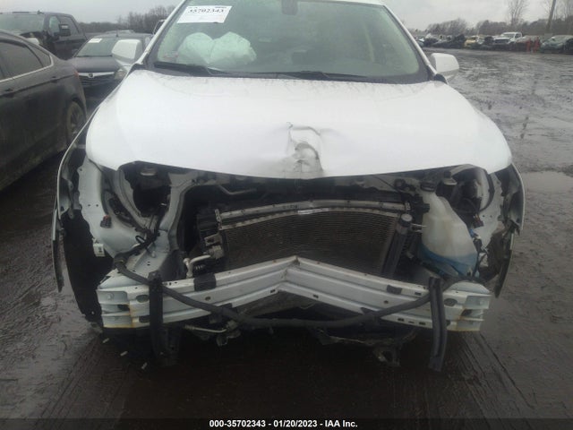 1GYKNDRS8JZ185864 Cadillac Xt5 Luxury Awd