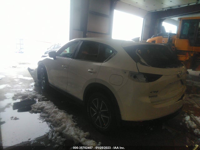 2018 MAZDA CX-5 TOURING VIN: JM3KFACM0J1320840
