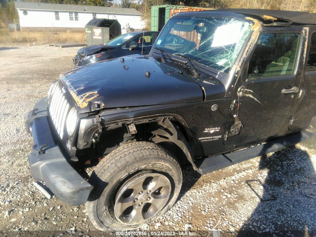 1C4HJWEGXJL921599 Jeep Wrangler Jk Unlimited Sahara