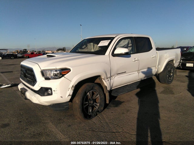 2018 Toyota Tacoma, VIN: 3TMBZ5DN7JM016048