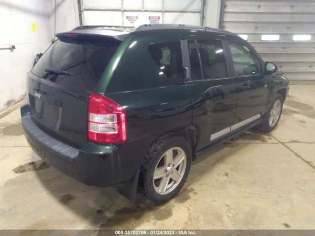 1J4NF1FB2AD675131 Jeep Compass Latitude