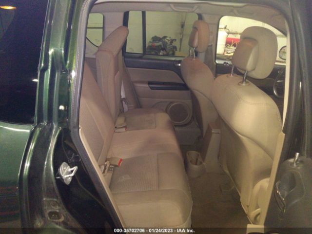 1J4NF1FB2AD675131 Jeep Compass Latitude