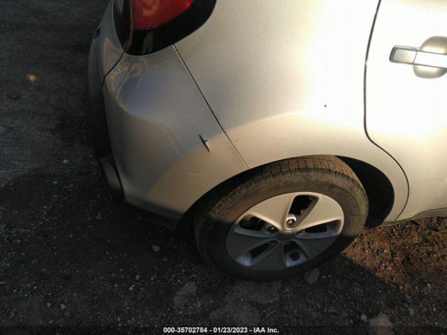 KNDJN2A24G7849101 KIA Soul Base