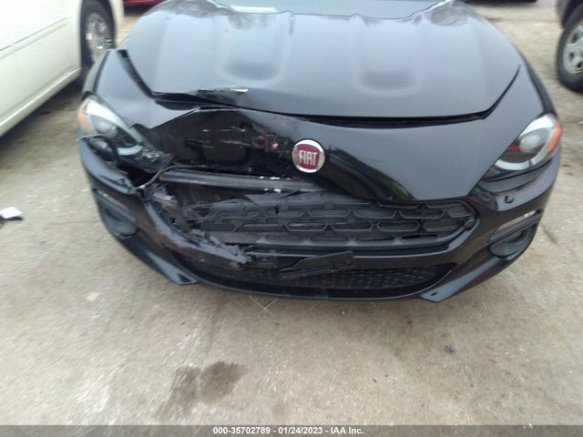 JC1NFAEK1H0104817 Fiat 124 Spider Lusso