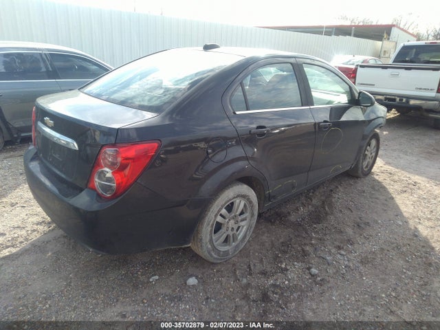 Chevrolet SONIC LT 2015 1G1JC5SHXF4117459 Image 6