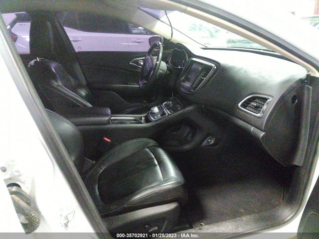 Chrysler 200 Limited Platinum 2017 1C3CCCAB9HN501896 Image 6