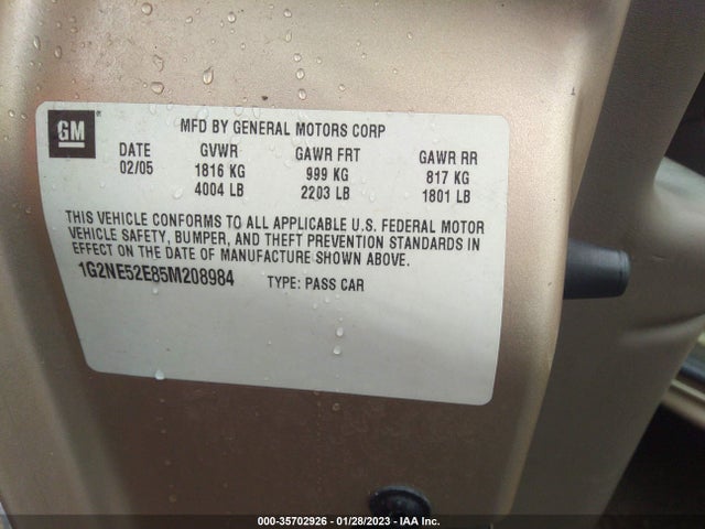 2005 PONTIAC GRAND AM SE VIN: 1G2NE52E85M208984