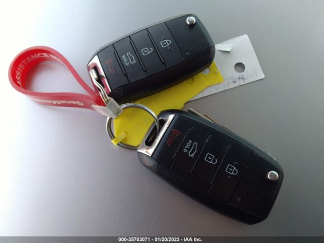 KNAFX4A67G5608124 KIA FORTE LX