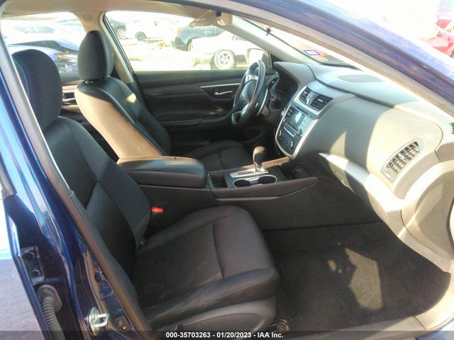 2017 Nissan Altima, VIN: 1N4AL3APXHC267347