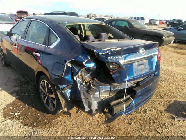 2017 Nissan Altima, VIN: 1N4AL3APXHC267347