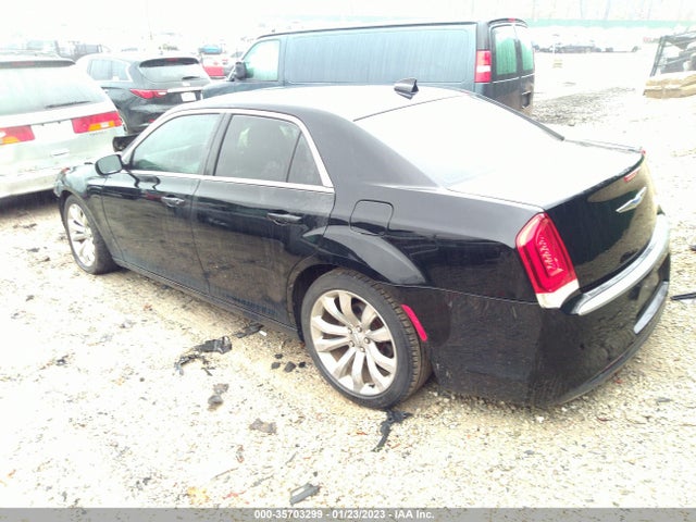 Chrysler 300 Touring 2018 2C3CCAAG5JH309034 Image 3