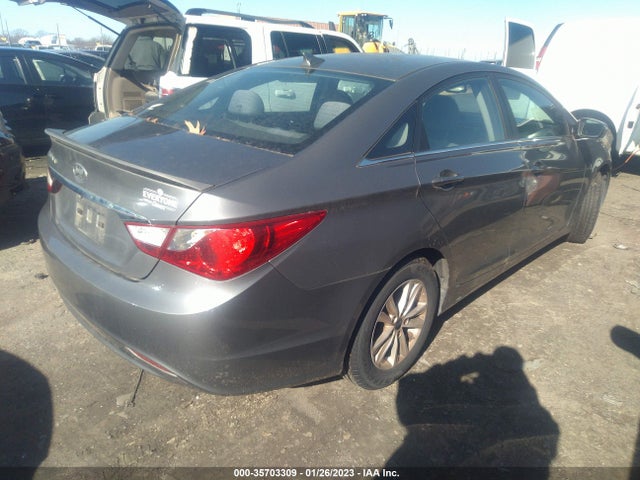 2013 HYUNDAI SONATA GLS VIN: 5NPEB4ACXDH736906