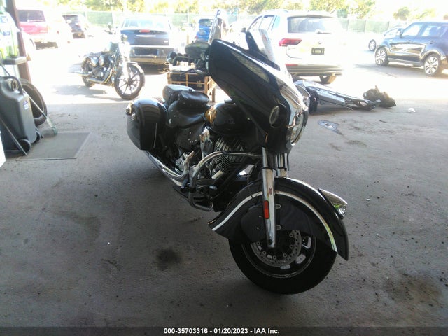 2015 INDIAN MOTORCYCLE CO. CHIEFTAIN VIN: 56KTCAAA9F3326222