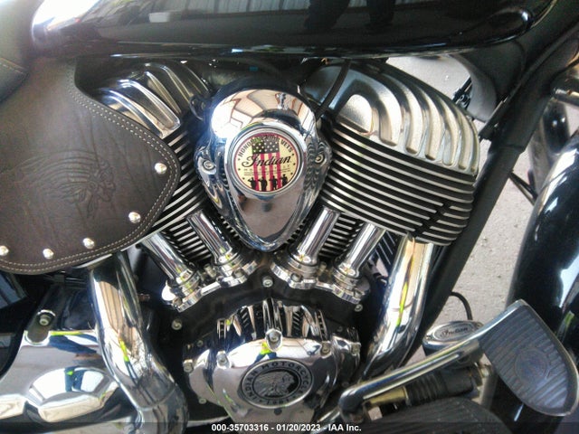 2015 INDIAN MOTORCYCLE CO. CHIEFTAIN VIN: 56KTCAAA9F3326222