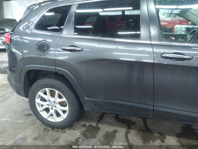 2015 Jeep Cherokee, VIN: 1C4PJMCBXFW738751
