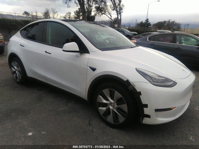 2020 Tesla Model Y, VIN: 5YJYGDEE5LF053924