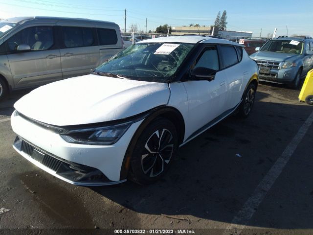 KNDC3DLC7N5034822 KIA Ev6 Wind