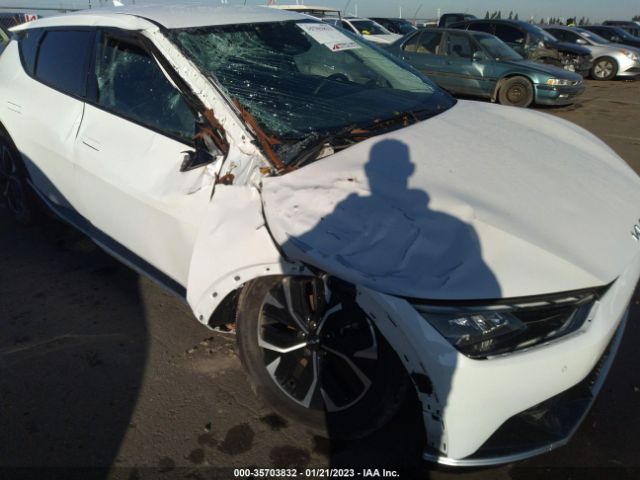 KNDC3DLC7N5034822 KIA Ev6 Wind
