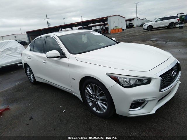 2018 Infiniti Q50, VIN: JN1EV7AP1JM350214