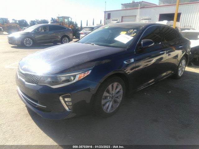 KIA Optima S 2018 5XXGT4L31JG242248 Image 2