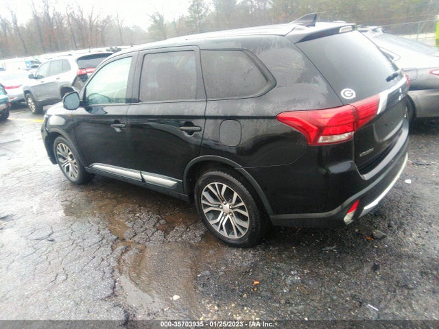Mitsubishi Outlander 2018 JA4AD2A35JZ010656 Image 4