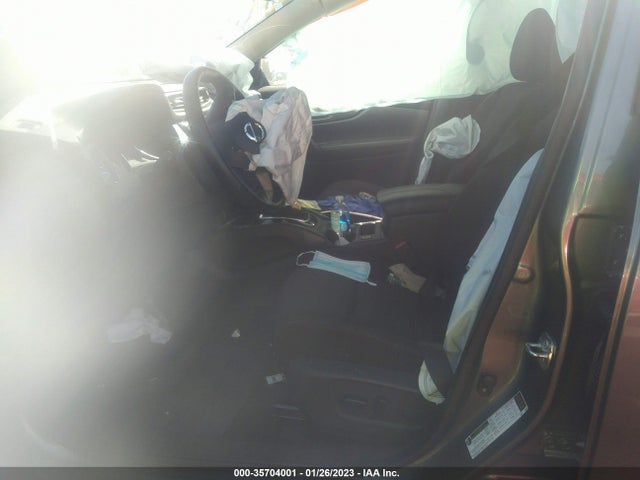 2019 Nissan Rogue, VIN: JN8AT2MT1KW257040