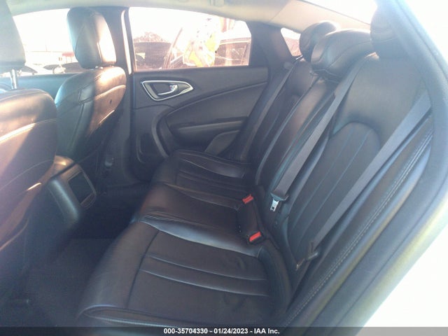 Chrysler 200 Limited Platinum 2016 1C3CCCABXGN179073 Image 10