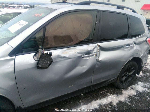 Subaru Forester Premium Black Edition 2018 JF2SJAGC7JH552241 Image 7
