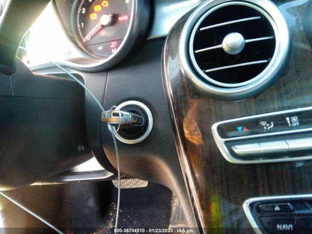 55SWF4JB8FU077417 Mercedes-Benz C-class C 300