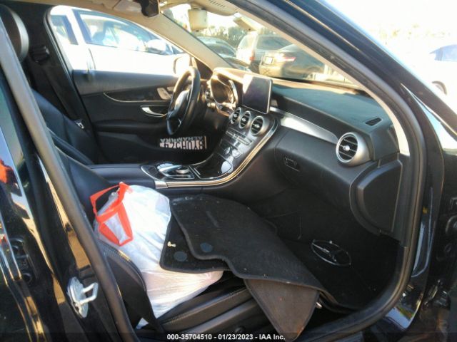 55SWF4JB8FU077417 Mercedes-Benz C-class C 300