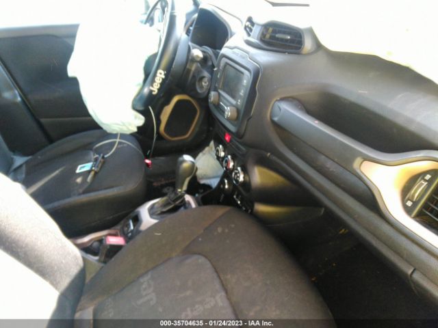 ZACCJBBT9FPB29502 Jeep Renegade Latitude