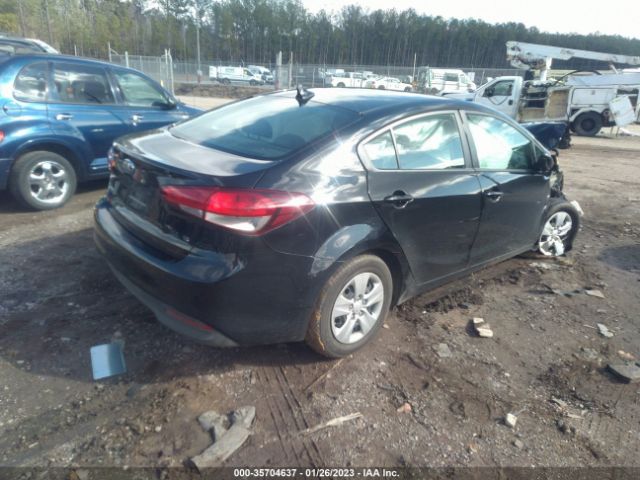 3KPFK4A79JE233973 KIA FORTE LX