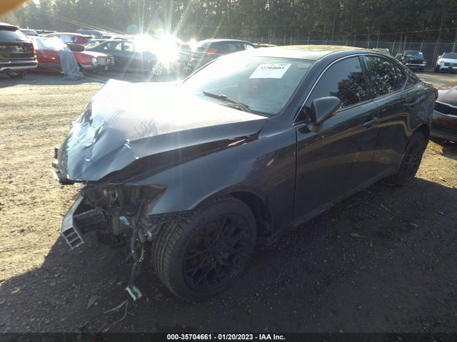 Lexus IS 250 2010 JTHCF5C25A5040115 Image 2