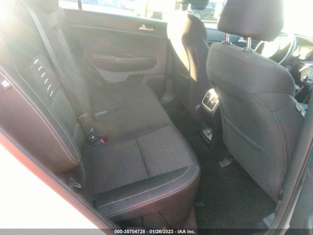 KNDPM3ACXJ7379465 KIA Sportage Lx
