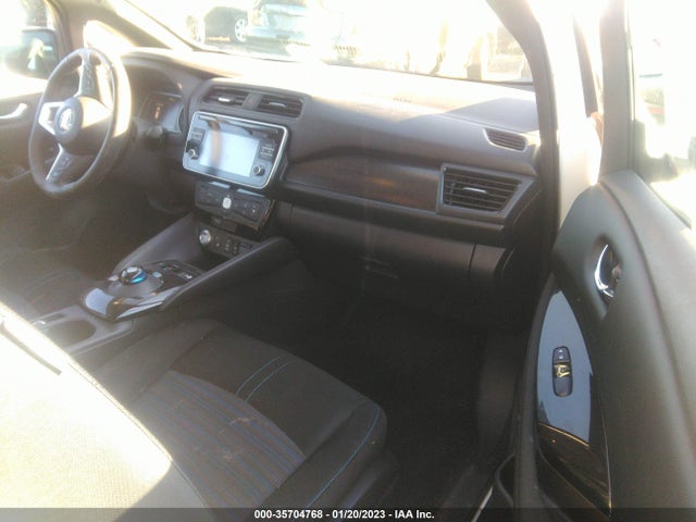 2018 Nissan Leaf, VIN: 1N4AZ1CP4JC313079